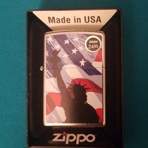 Collectible Statue of Liberty Genuine ZippoLighter